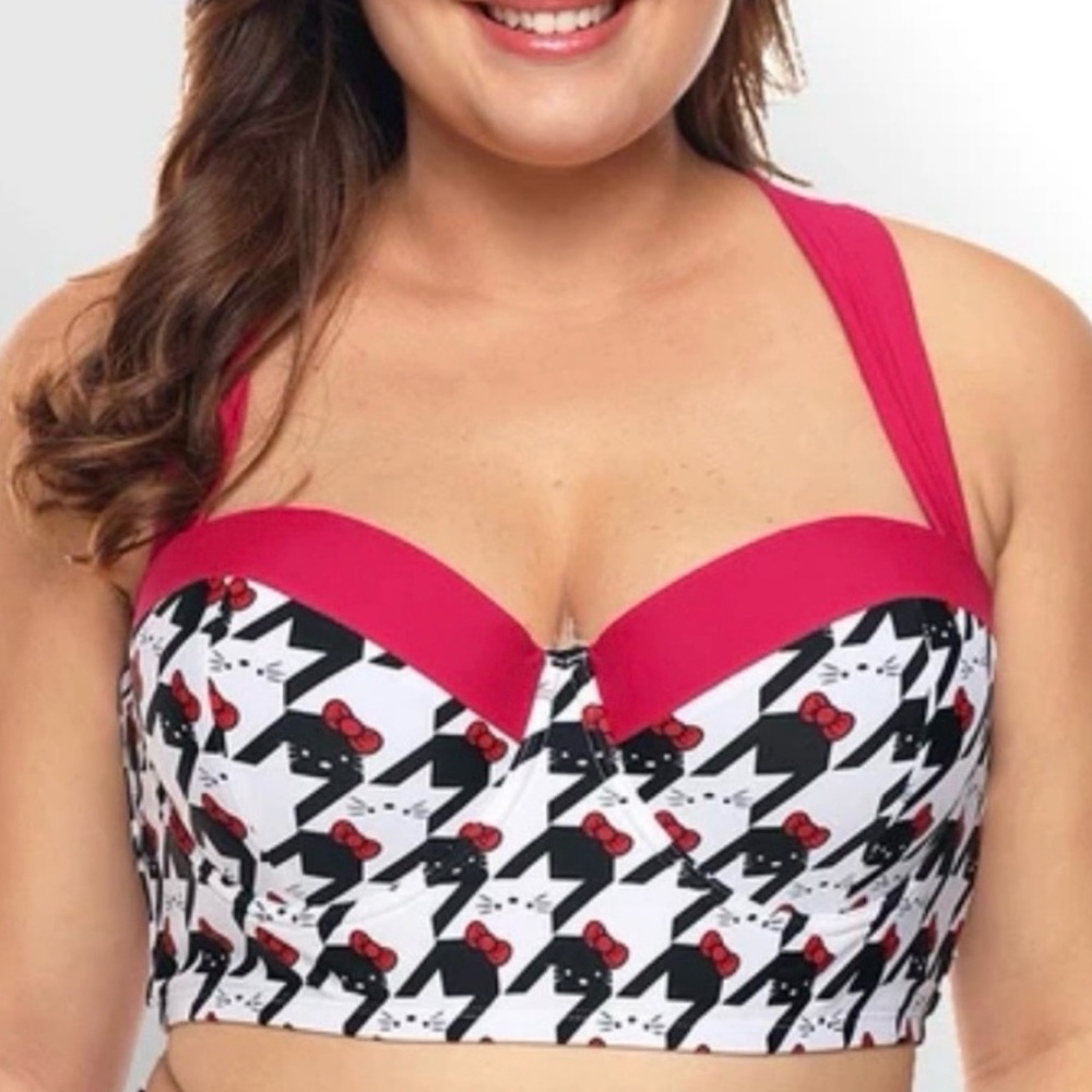 Torrid x Hello Kitty Sanrio Bikini Swim Top Size 1 (14/16) Molded Cup Halter